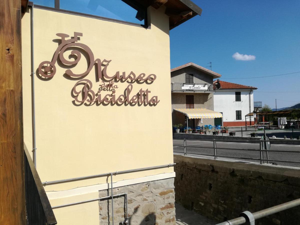 Albergo Al Castello Millesimo エクステリア 写真